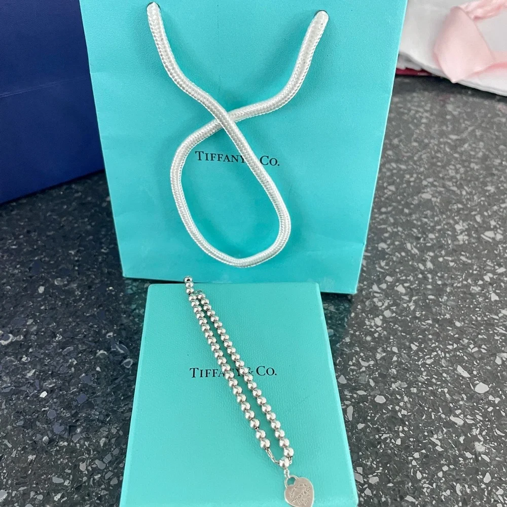 Tiffany Heart Tag Bead Bracelet in Silver 7.5 in - Picture 2 of 6